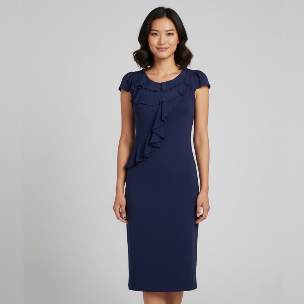 Red Valentino dress
Size US XL